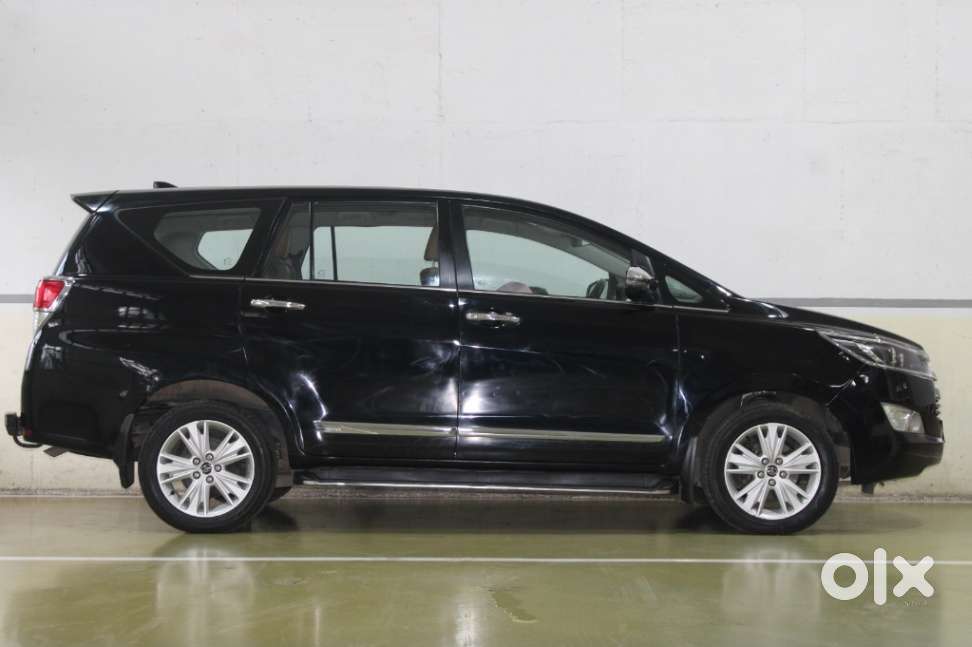 Toyota Innova Crysta 2.7 Zx At, 2016, Petrol