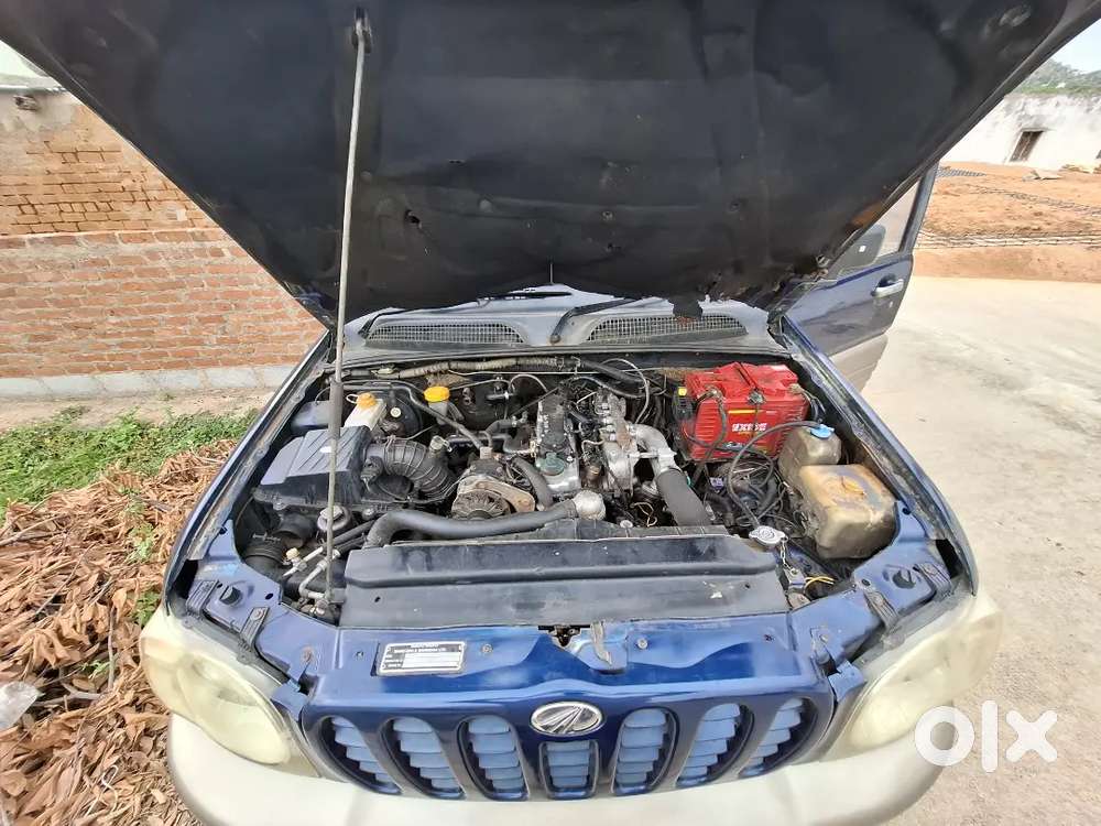 Mahindra Scorpio Classic 2005