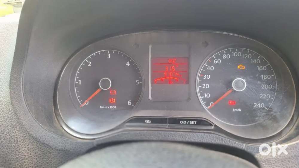 Volkswagen Polo 2014 Diesel 98000 Km Driven