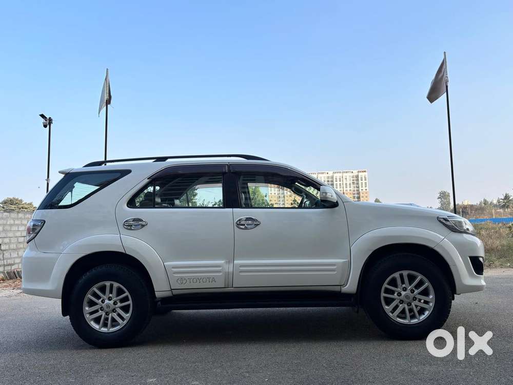 Toyota Fortuner 2011-2016 4x2 Manual, 2013, Diesel