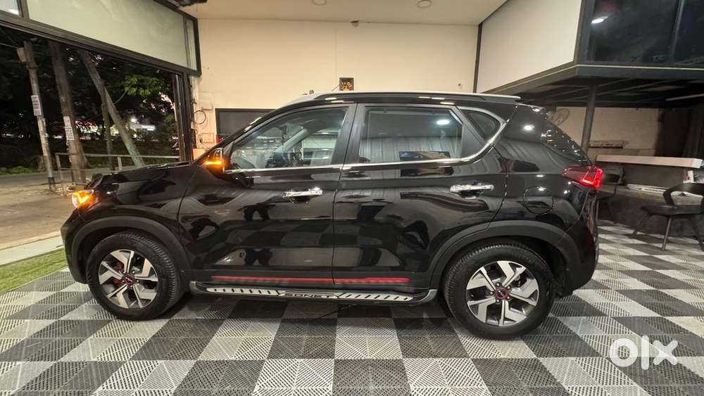 Kia Sonet 2021 Diesel Well Maintained