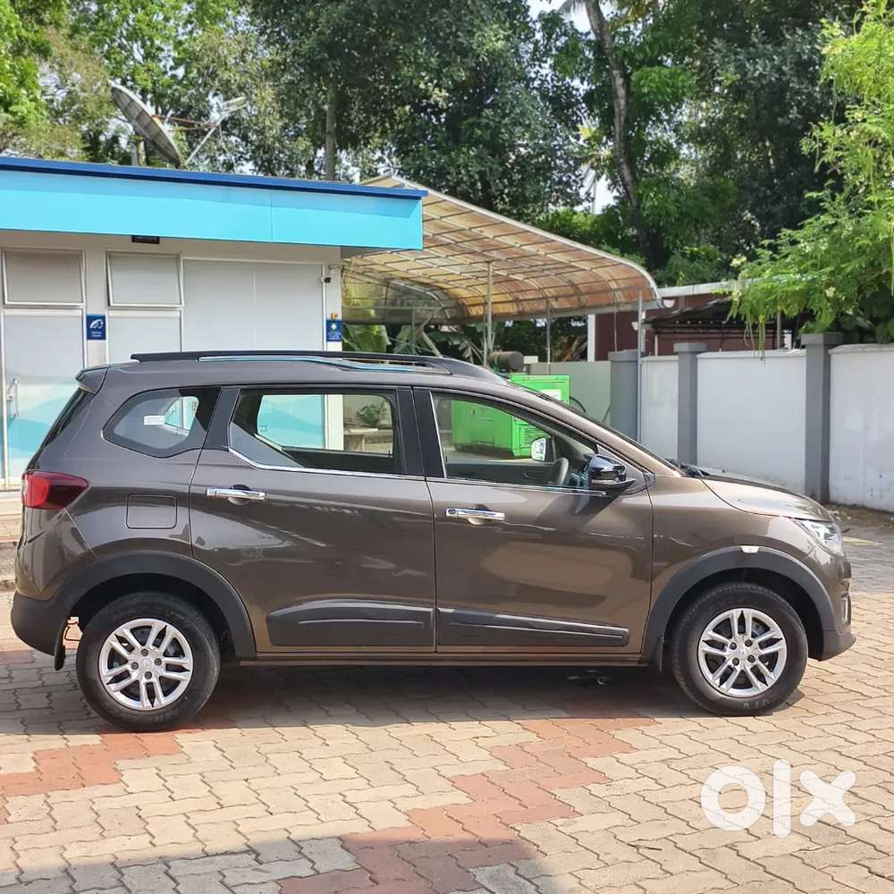 Renault Triber 2022 Petrol 22500 Km Driven