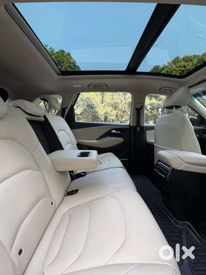 Mg Hector Sharp Pro 1.5 Turbo Cvt, 2023, Petrol