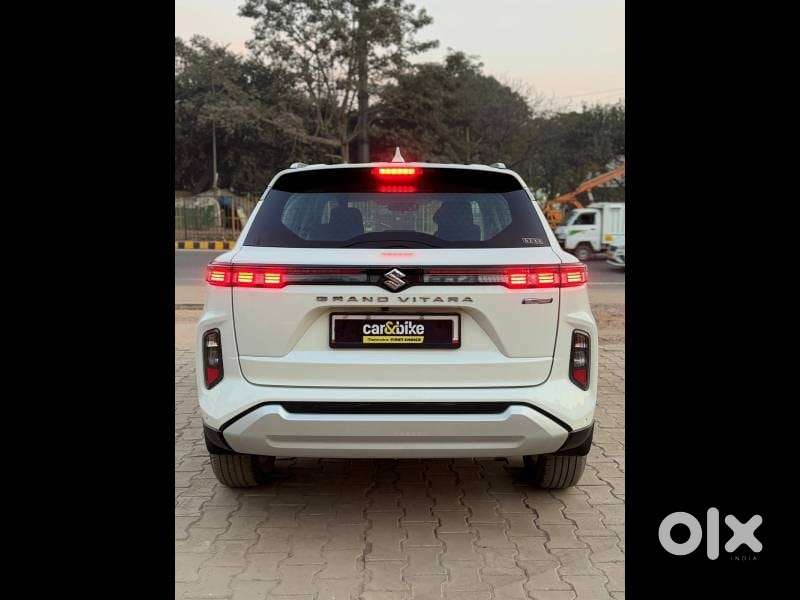 Maruti Suzuki Grand Vitara 1.5 Delta Smart Hybrid, 2023, Petrol