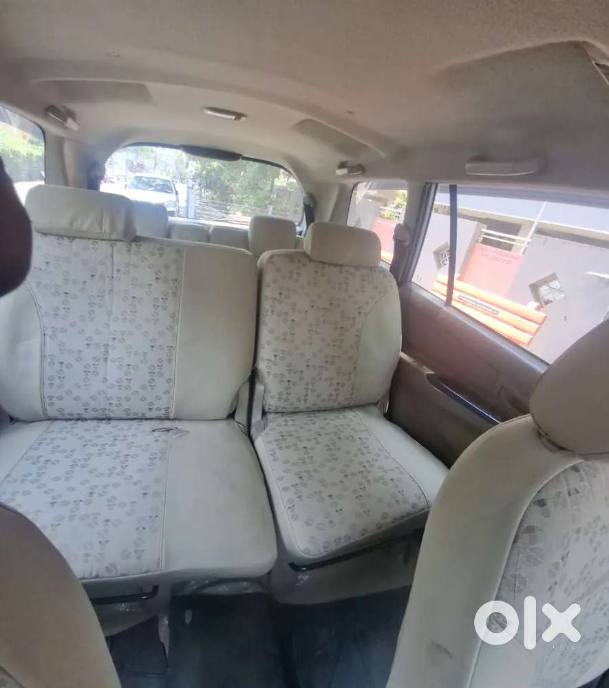 Toyota Innova 2015 Diesel Well Maintained