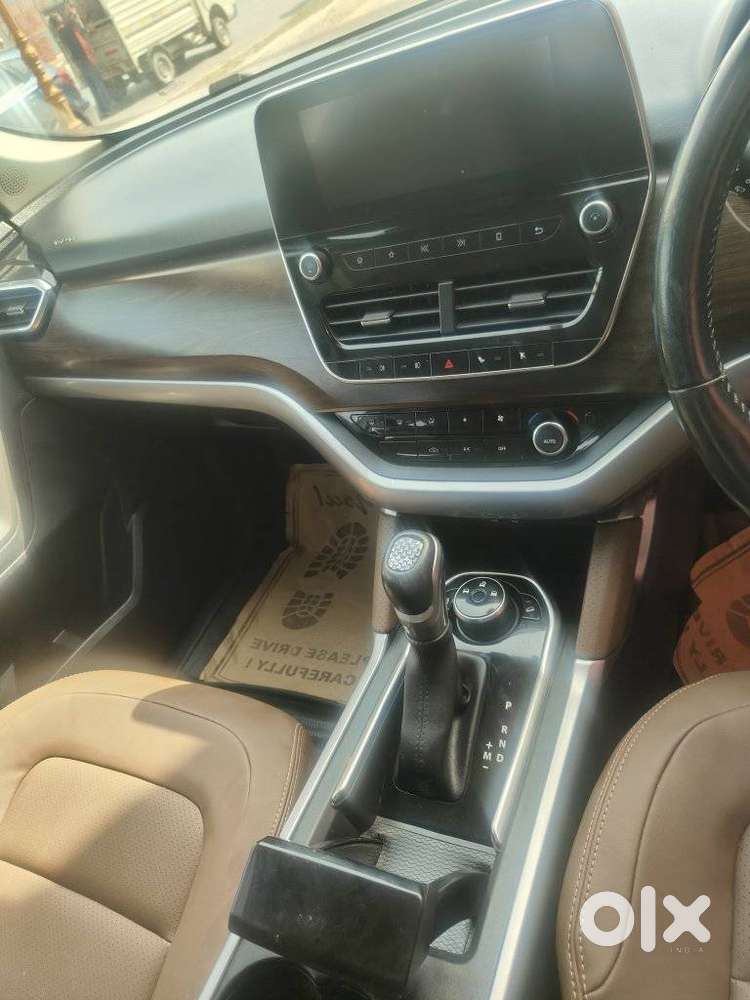Tata Harrier 2.0 Xza Sunroof Dual Tone, 2021