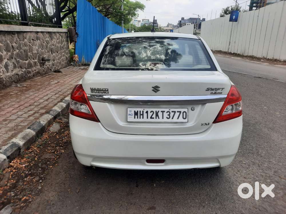 Maruti Suzuki Swift Dzire 1.2 Zxi Bsiv, 2014, Petrol
