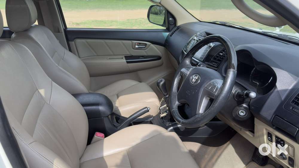 Toyota Fortuner 3.0 4x2 Mt, 2015, Diesel