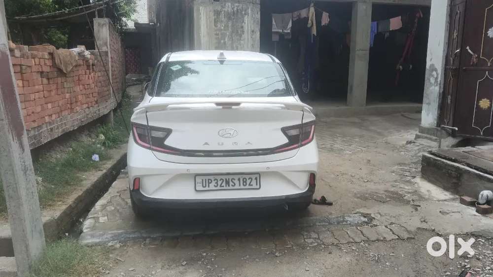 Hyundai Aura Sx Cng 2023
