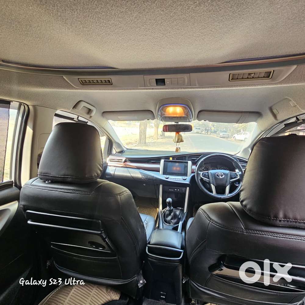 Toyota Innova Crysta