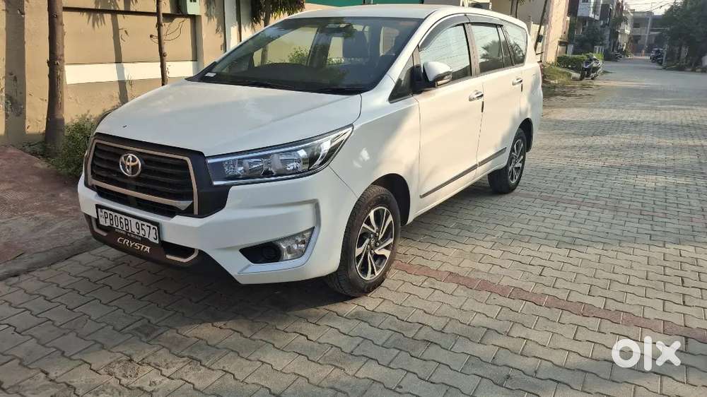 Toyota Innova Crysta Diesel Manual 2025