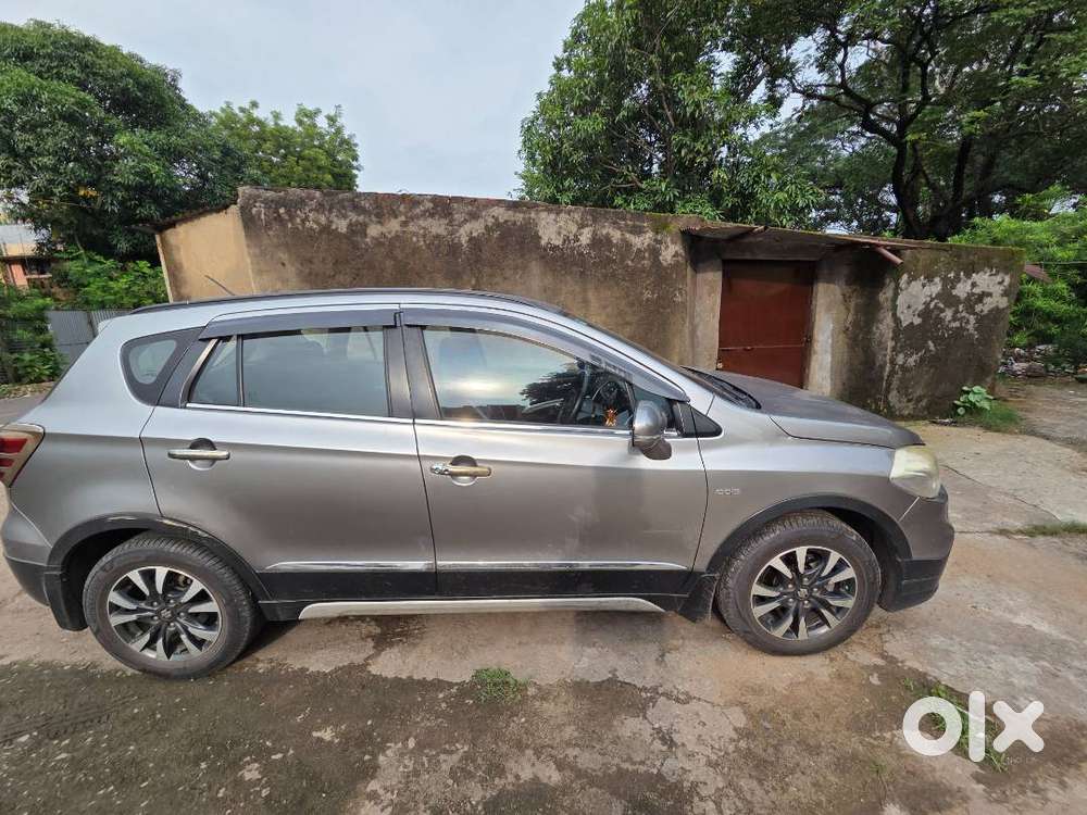 Maruti Suzuki S-cross 2019 Diesel Well Maintained