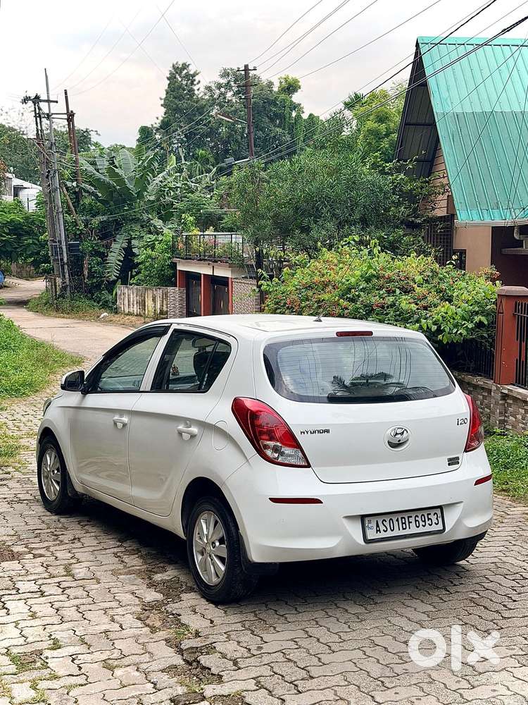 Hyundai I20 Sportz 1.2 Bs-iv, 2014, Petrol