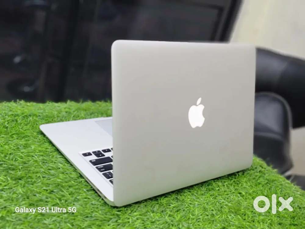 MacBook air a1465 - Computers & Laptops in undefined, - 1844413630