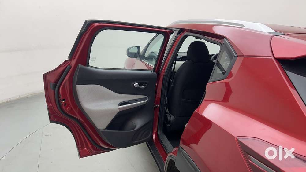 Nissan Magnite 1.0 Xv, 2023, Petrol
