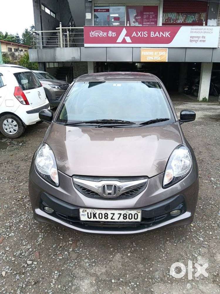 Honda Brio V Mt, 2012, Petrol