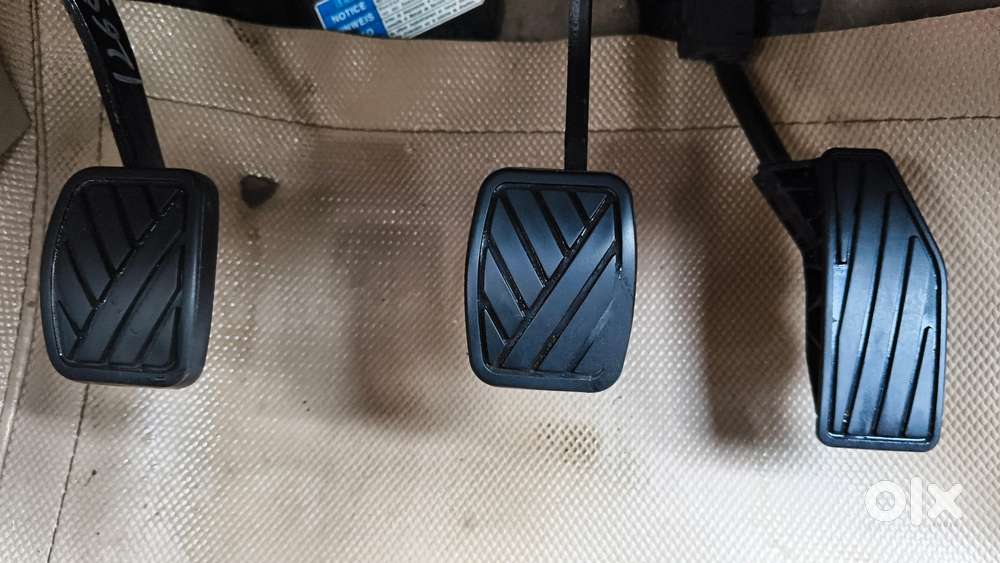 Maruti Suzuki Swift Dzire Zxi + Mt, 2018, Petrol
