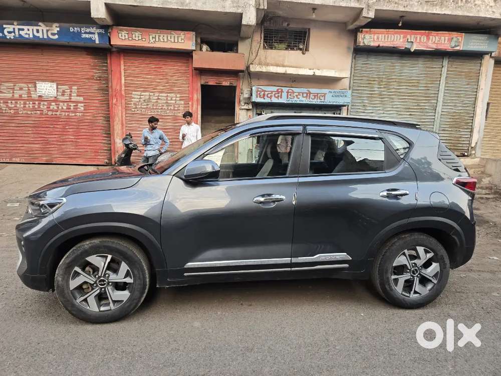 Kia Sonet 2023 Petrol Well Maintained
