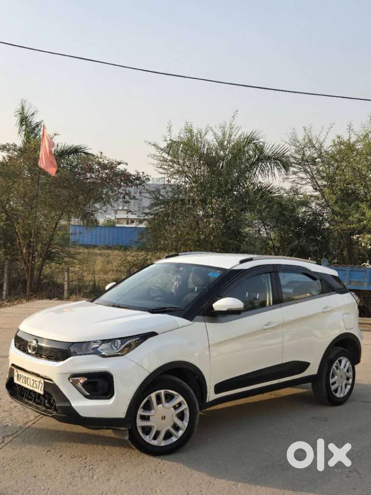 Tata Nexon 1.2 Revotron Xm (s), 2021, Diesel