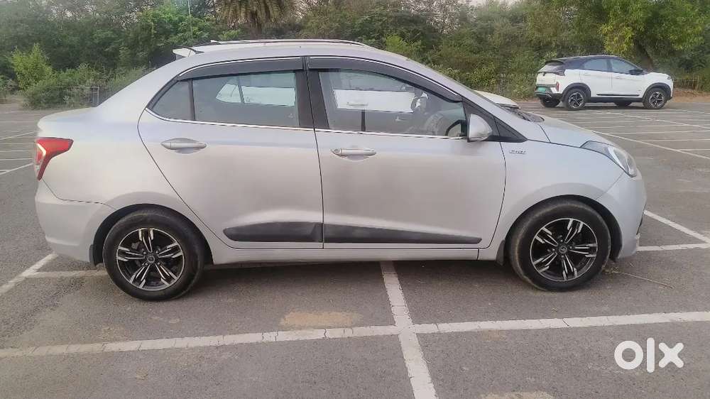 Hyundai Xcent 2015 Diesel Well Maintained