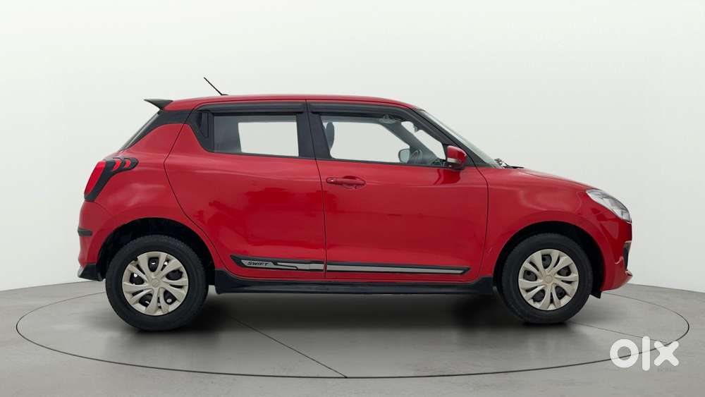 Maruti Suzuki Swift AMT VXI, 2020, Petrol