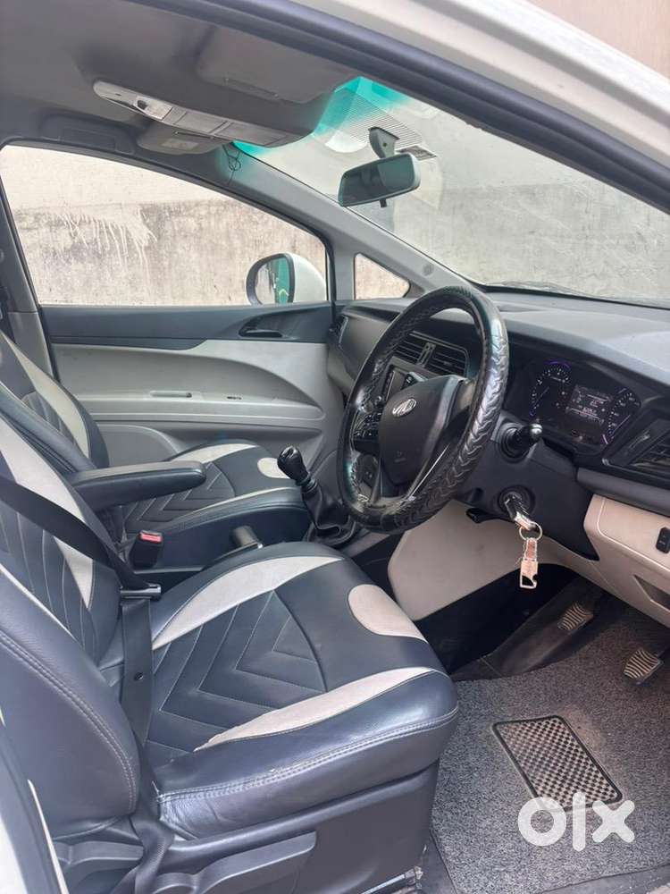 Mahindra Marazzo 2022 Diesel Well Maintained