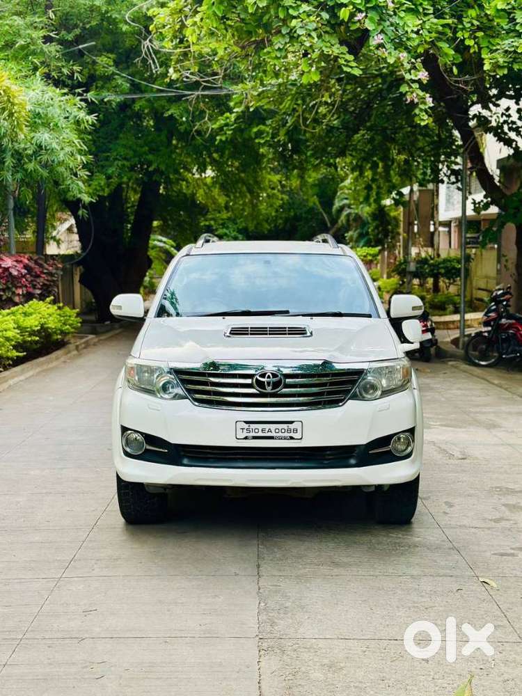 Toyota Fortuner 3.0 4x4 Manual, 2014, Diesel
