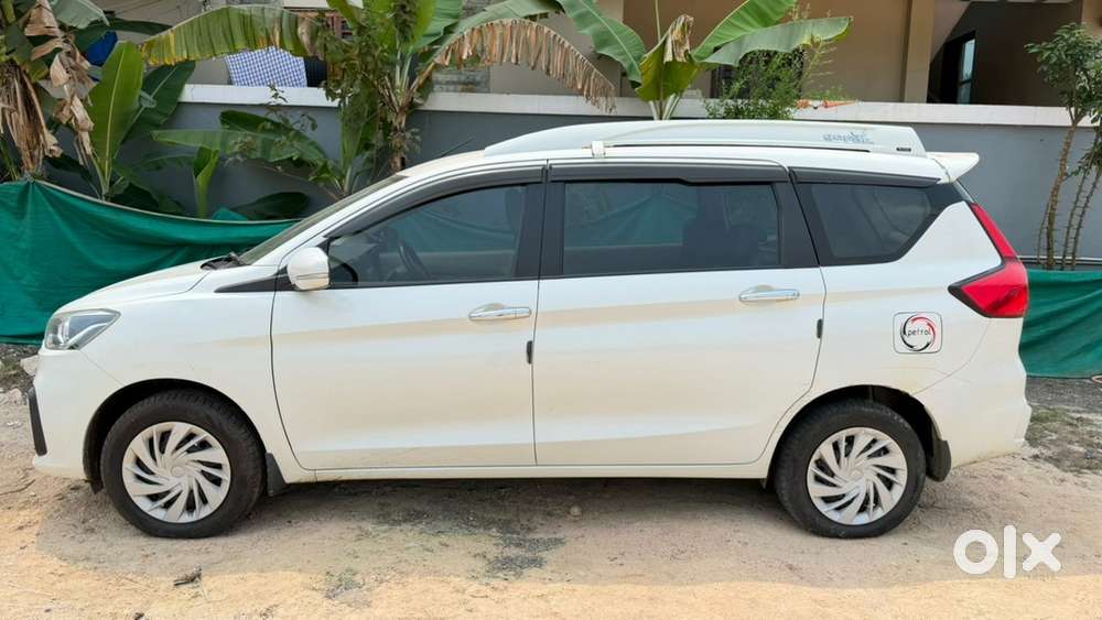Maruti Ertiga Vxi 2022