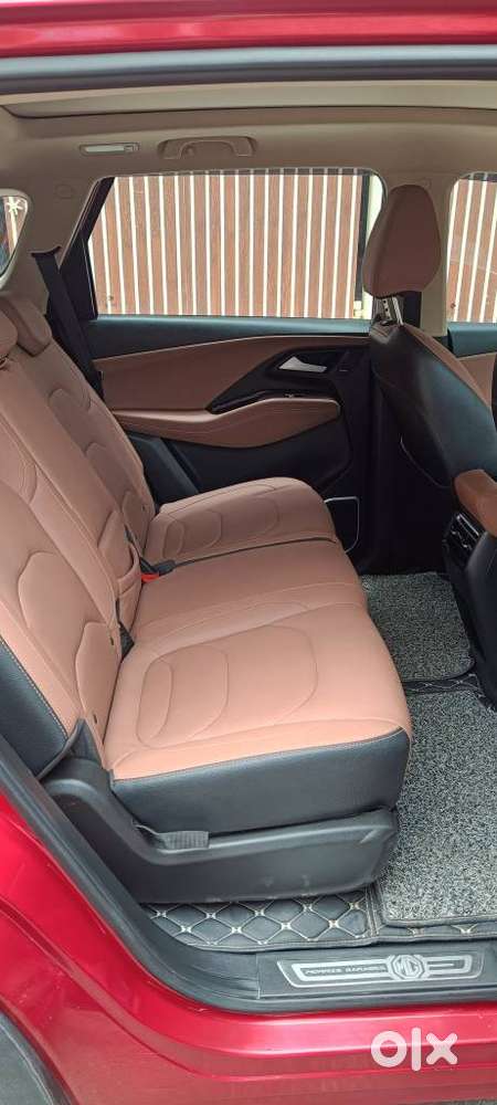 Mg Hector Plus Sharp Pro 1.5 Turbo Petrol Cvt 7 Str, 2024, Petrol