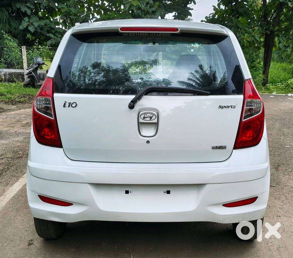 Hyundai I10 Sportz, 2013, Petrol