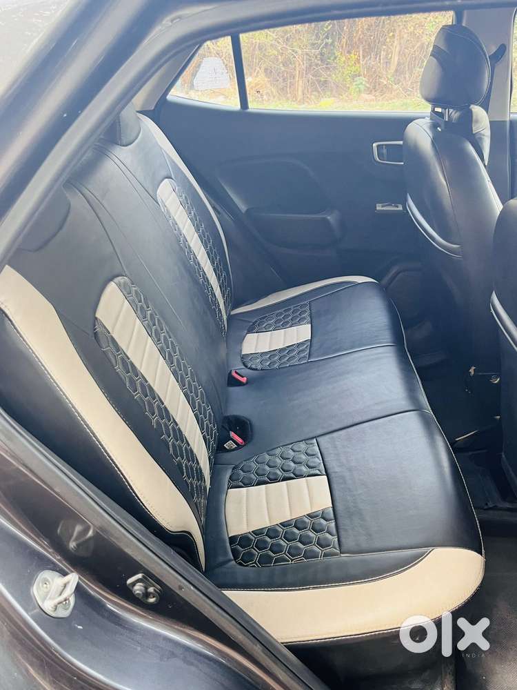 Hyundai Venue, 2021, Petrol