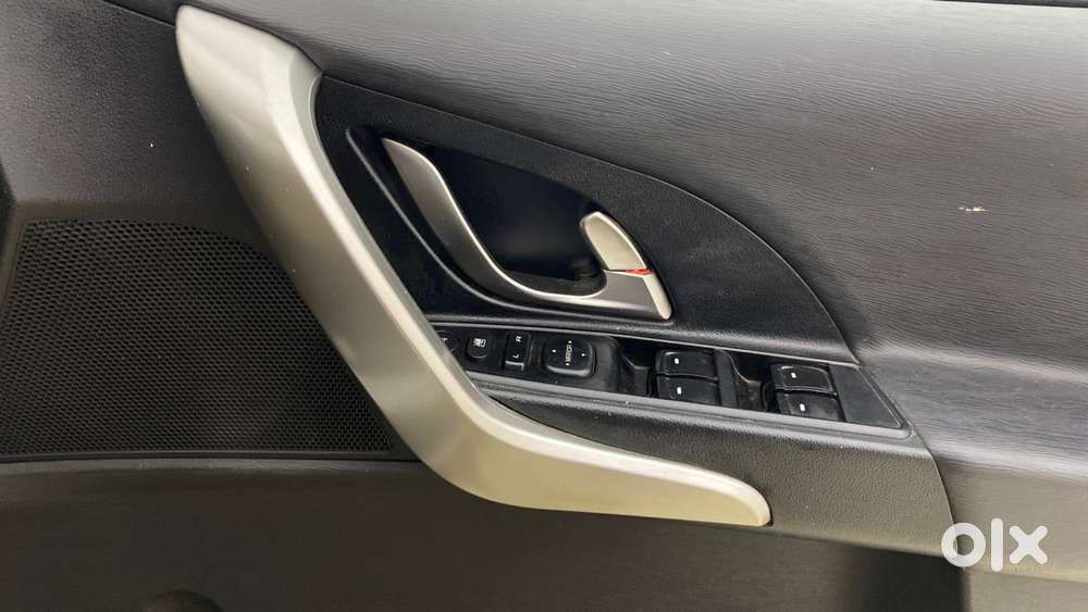 Mahindra Xuv500 W9, 2019, Diesel