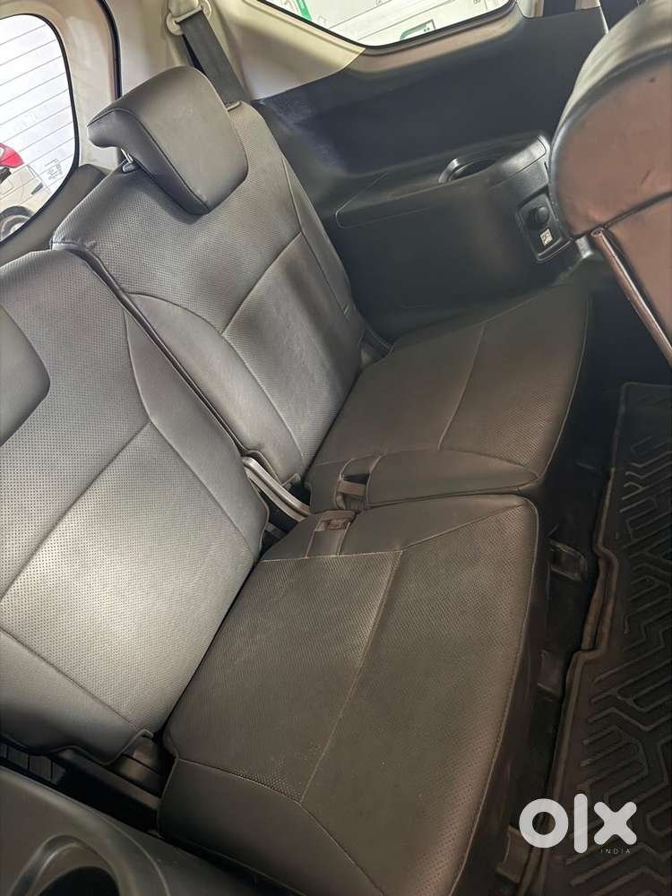 Maruti Suzuki Xl6 1.5 Alpha Mt, 2022, Petrol