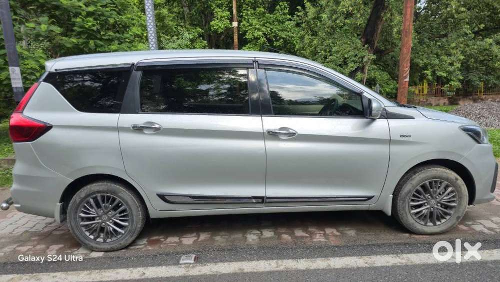 Maruti Suzuki Ertiga Shvs Zdi Plus, 2019, Diesel