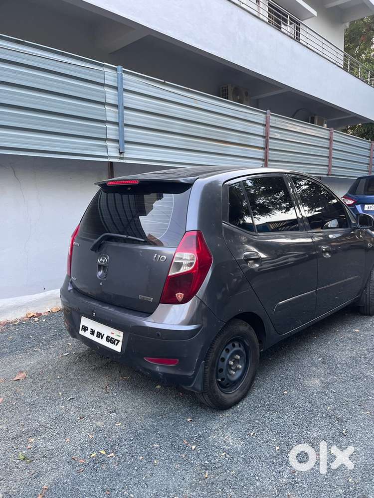 Hyundai I10 Sportz 2012