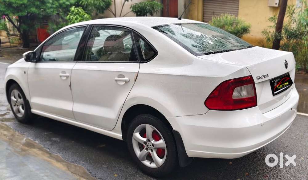 Skoda Rapid 1.5 Tdi Ambition With Alloy Wheel, 2014, Diesel