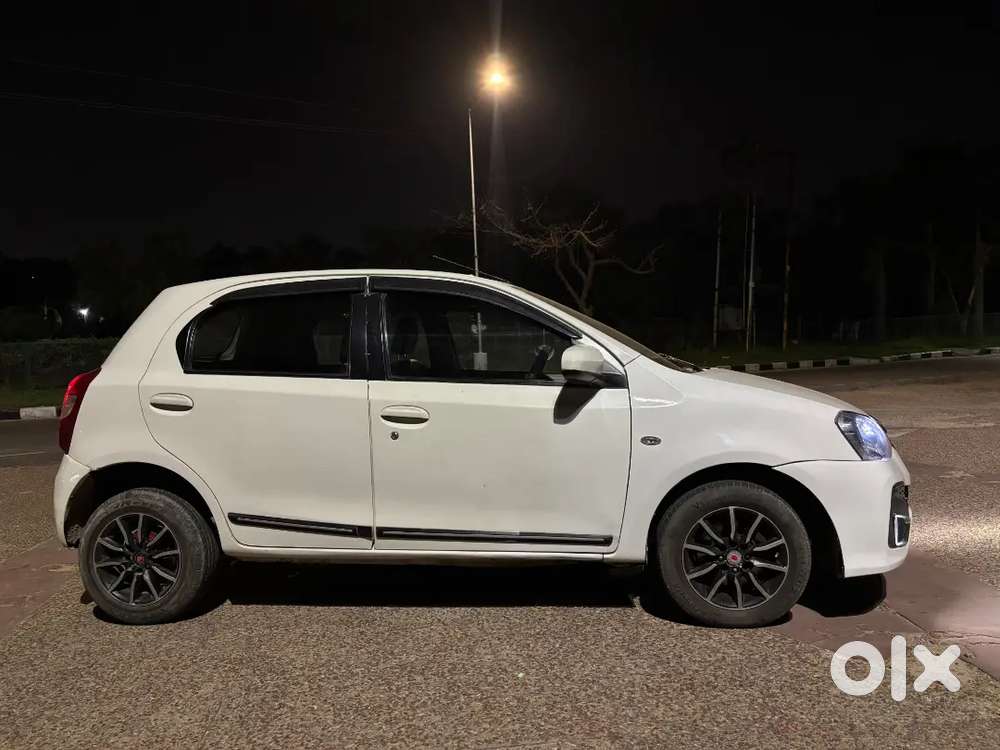 Toyota Etios Liva (gd)2015