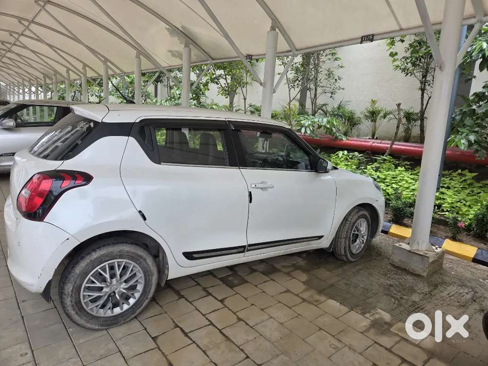 Maruti Suzuki Swift 1.2 Vxi 2023
