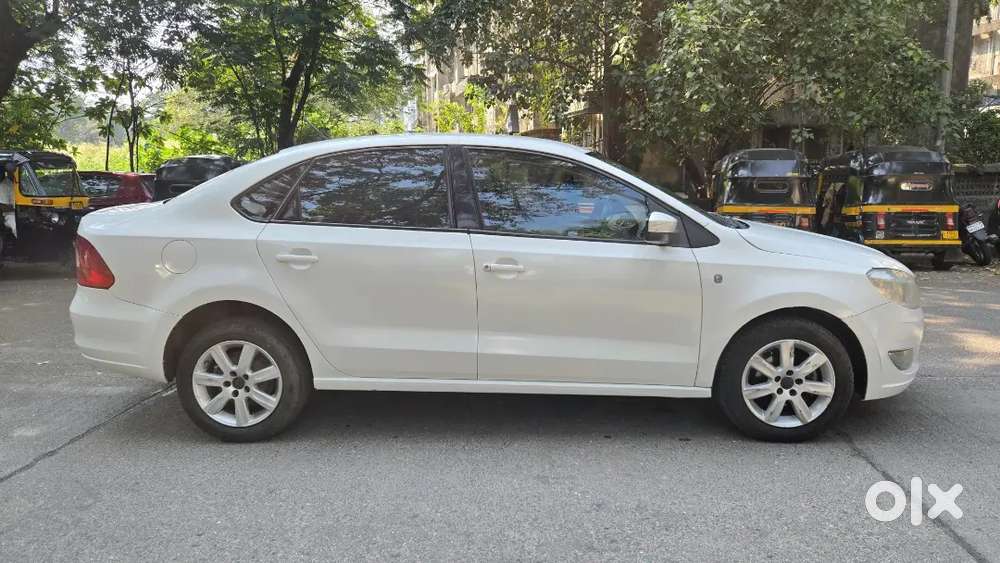 Skoda Rapid Ambition Plus 2014