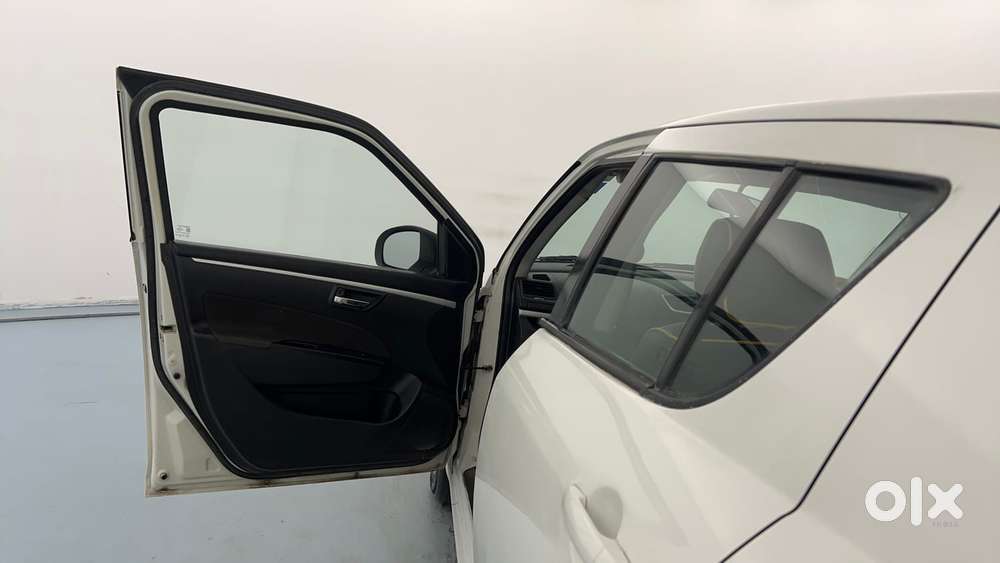 Maruti Suzuki Swift Vvt Vxi, 2015, Petrol