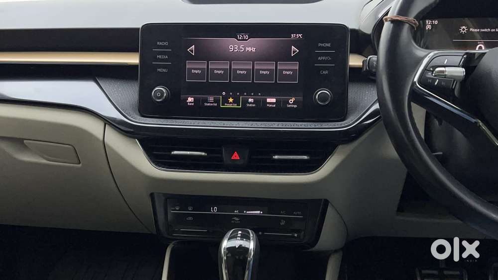 Skoda Slavia Style 1.5l Tsi Dsg, 2022, Petrol