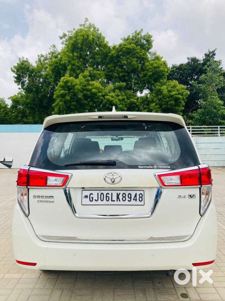 Toyota Innova Crysta 2.4 V 7 Str, 2018, Diesel