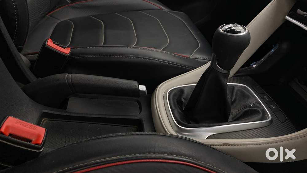 Mg Astor Select 1.5 Mt (ivory), 2024, Petrol