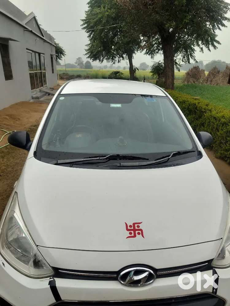 Hyundai Xcent 2016 Petrol Well Maintained