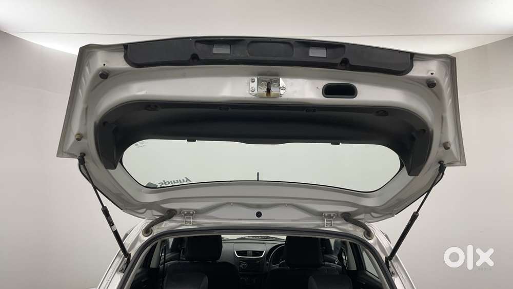 Maruti Suzuki Swift 1.2 Lxi (o), 2016, Petrol
