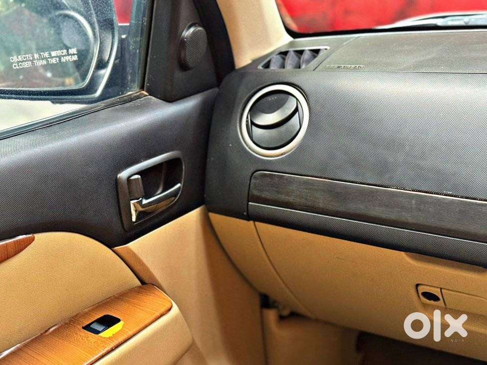 Ford Endeavour 3.2 Titanium At 4x4, 2010, Diesel