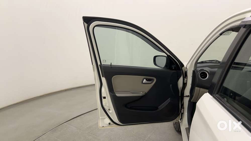 Maruti Suzuki Alto K10 1.0 Vxi Amt, 2015, Petrol