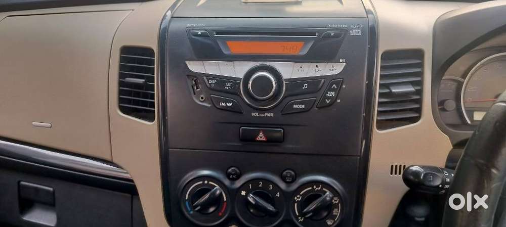 Maruti Suzuki Wagon R Vxi Plus, 2017, Petrol