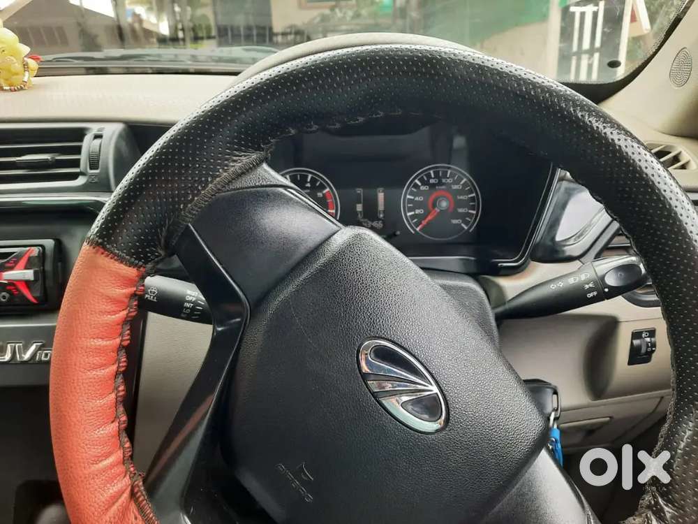 Mahindra Kuv 100 2016 पेट्रोल