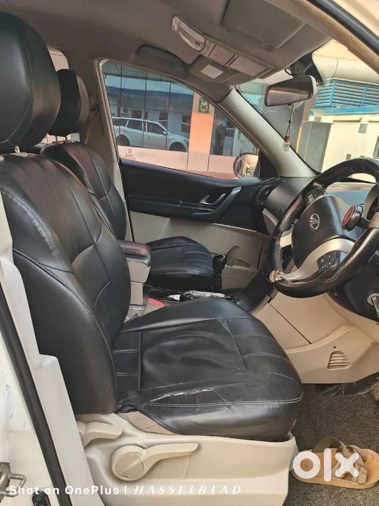 Mahindra Xuv500 2017 Diesel 100000 Km Driven